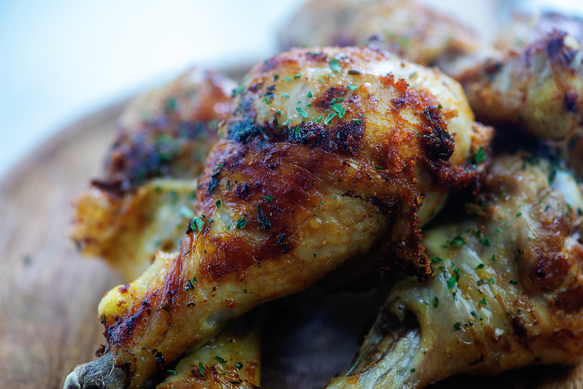 An Easy, Savory Air Fryer Drumsticks Recipe | Airfried.com