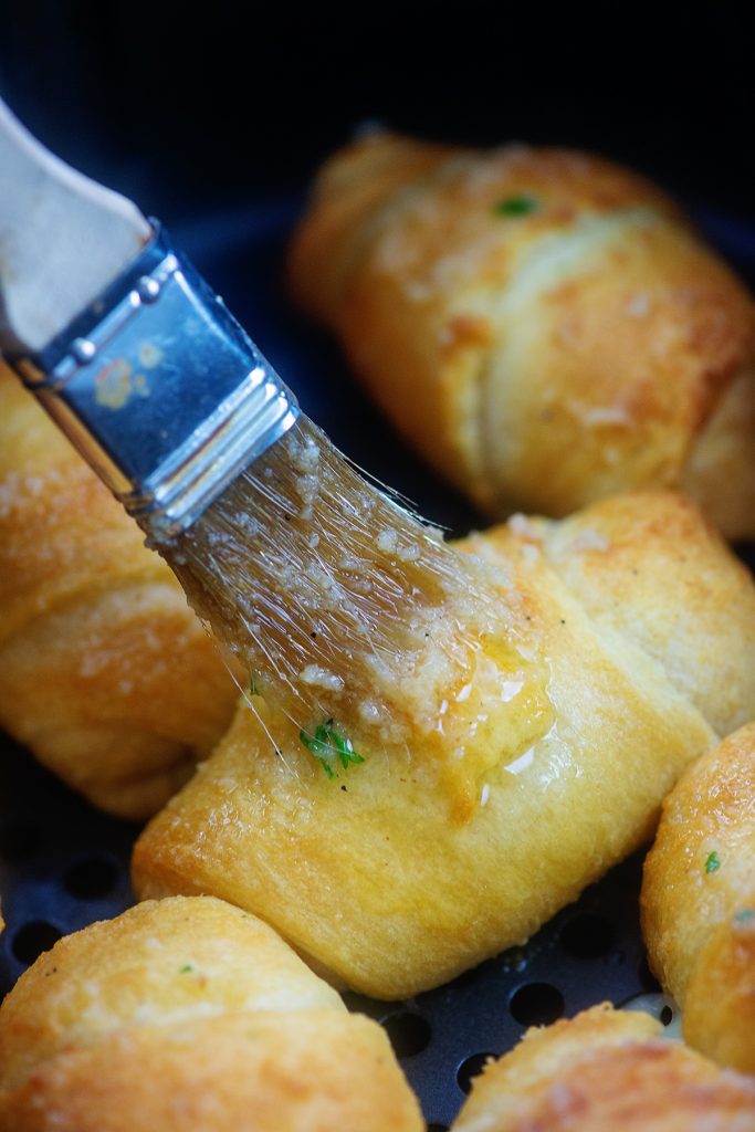 Cheesy Garlic Stuffed Crescent Rolls | AirFried.com