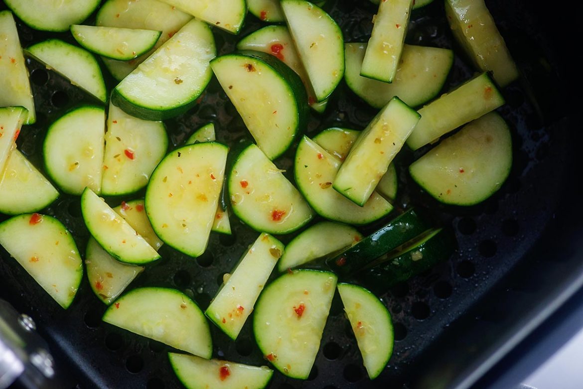 Easy Low Carb Zucchini in the Air Fryer | Airfried.com