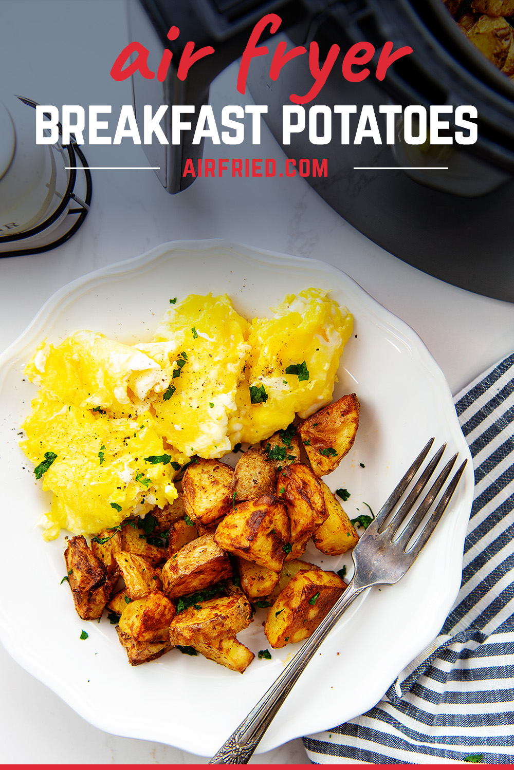 These potatoes are seasoned with paprika and garlic, then cooked easily in the air fryer! #airfried #breakfast #roastedpotatoes