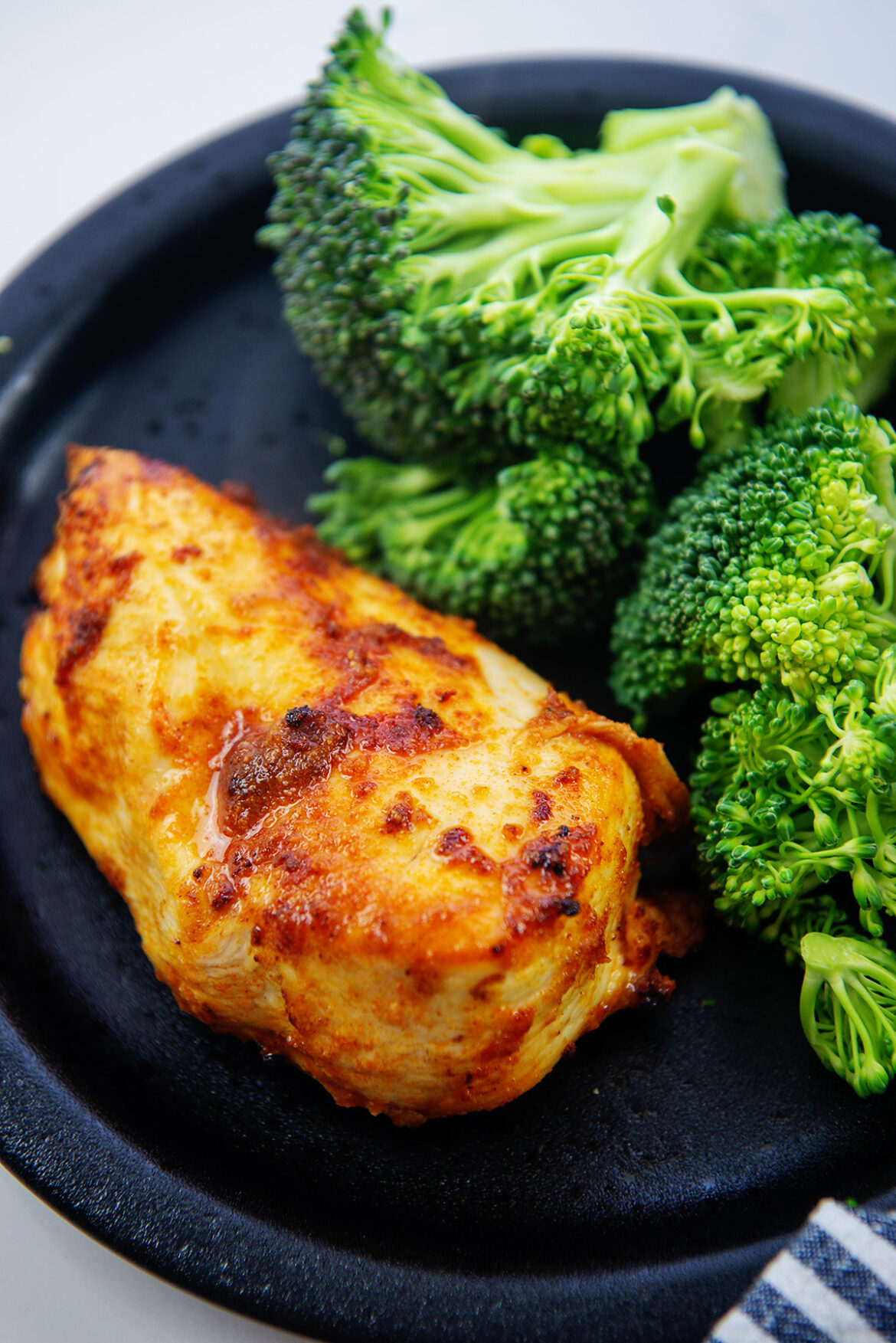 Air Fryer Boneless Chicken Breast Recipe | AirFried.com