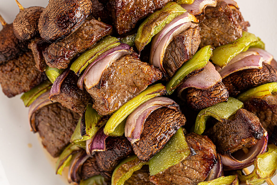 Easy Air Fryer Steak Kabobs Recipe