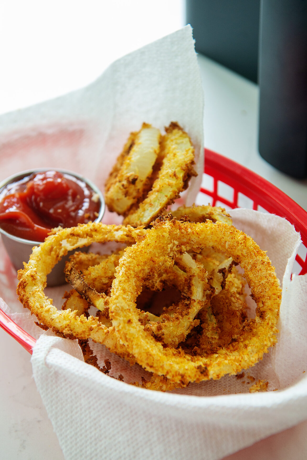Crispy Air Fryer Onion Rings From Scratch!
