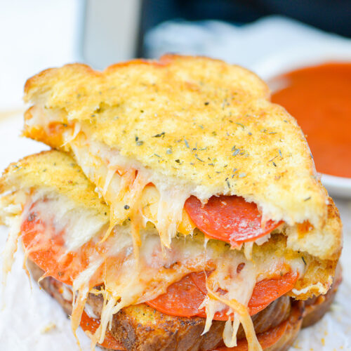 Pizza Grilled Cheese - Tornadough Alli